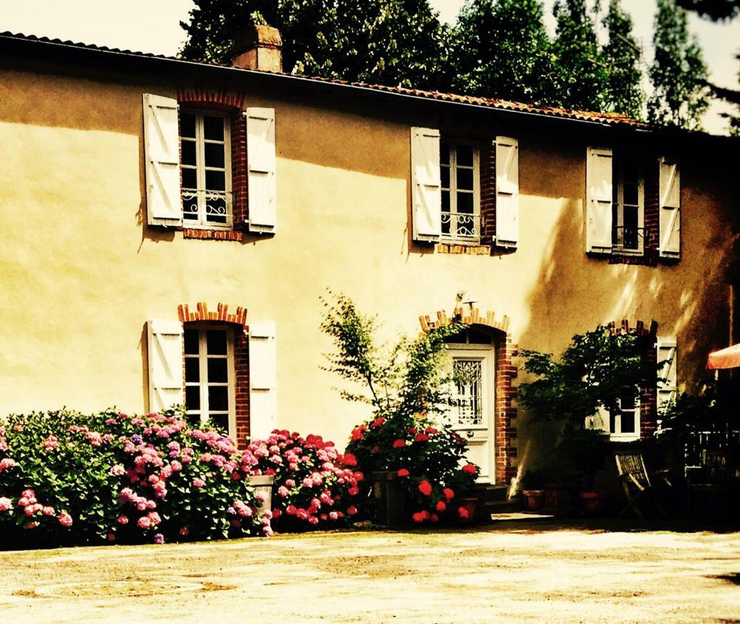 Relais De Chasse La Chaignaie Saint-Hilaire-de-Loulay Luaran gambar